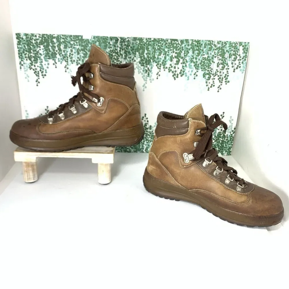 L. L. Bean Vintage Cowhide Leather Hiking Gore-Tex Boots Size 8.5 Mens